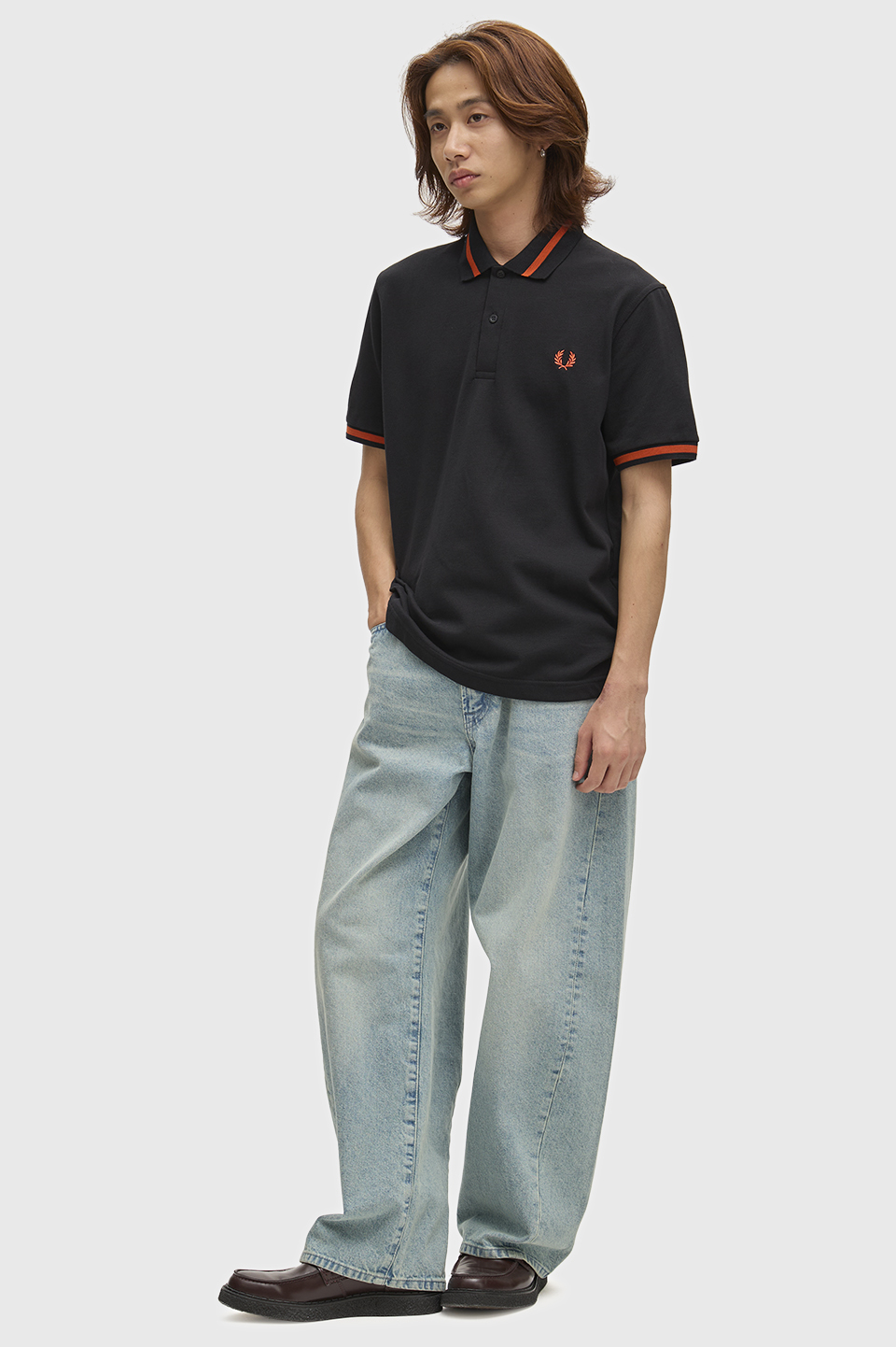 The Fred Perry Shirt - M2 97C:BLACK / SUMMER CLAY 38