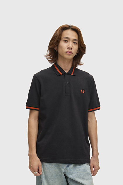 The Fred Perry Shirt - M2