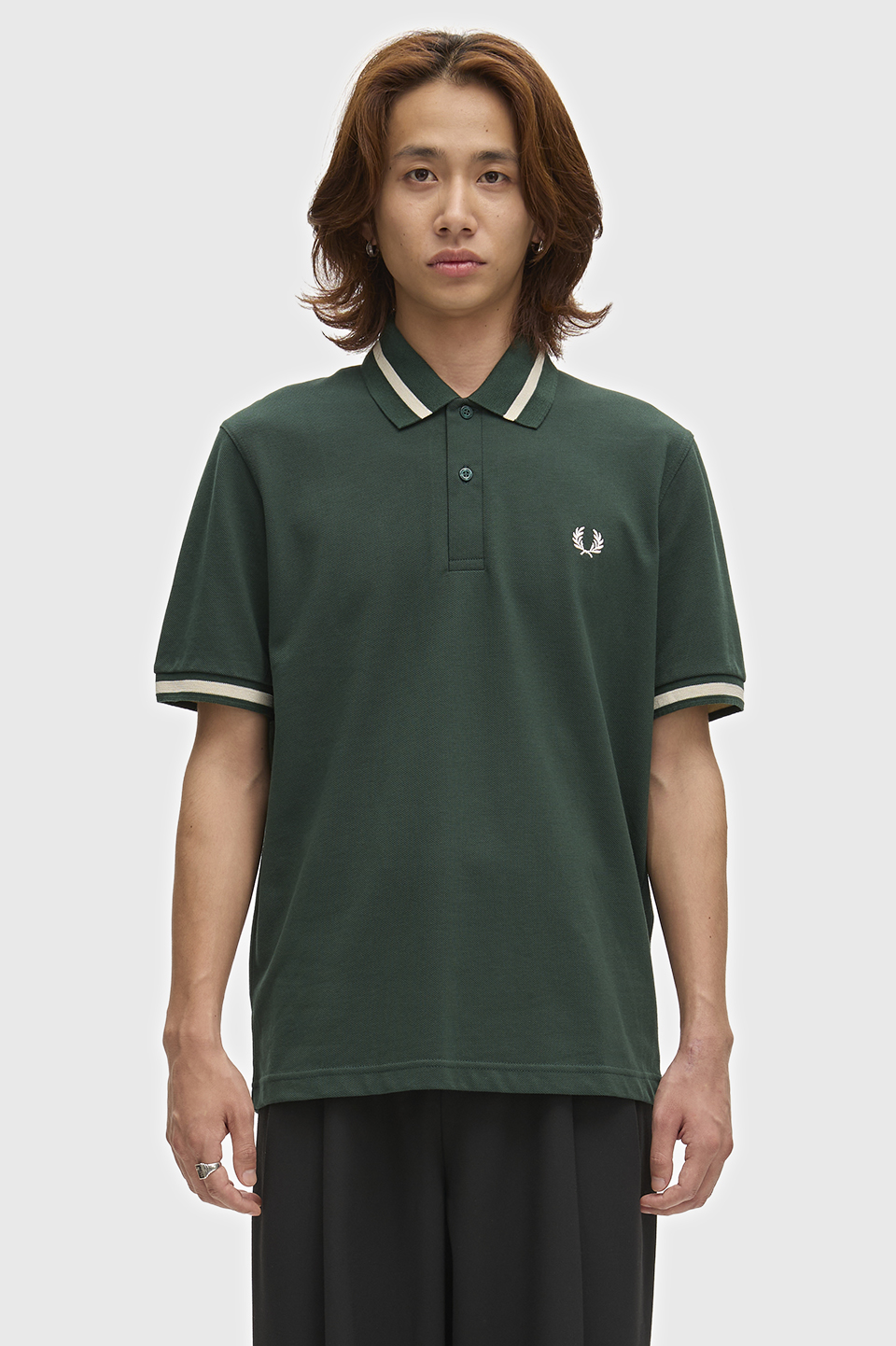 The Fred Perry Shirt - M2 98C:GRASSROOTS / TRAMLINE WHITE 38