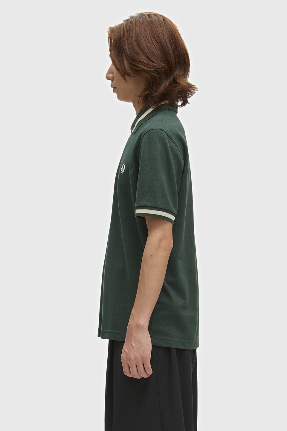 The Fred Perry Shirt - M2 98C:GRASSROOTS / TRAMLINE WHITE 38