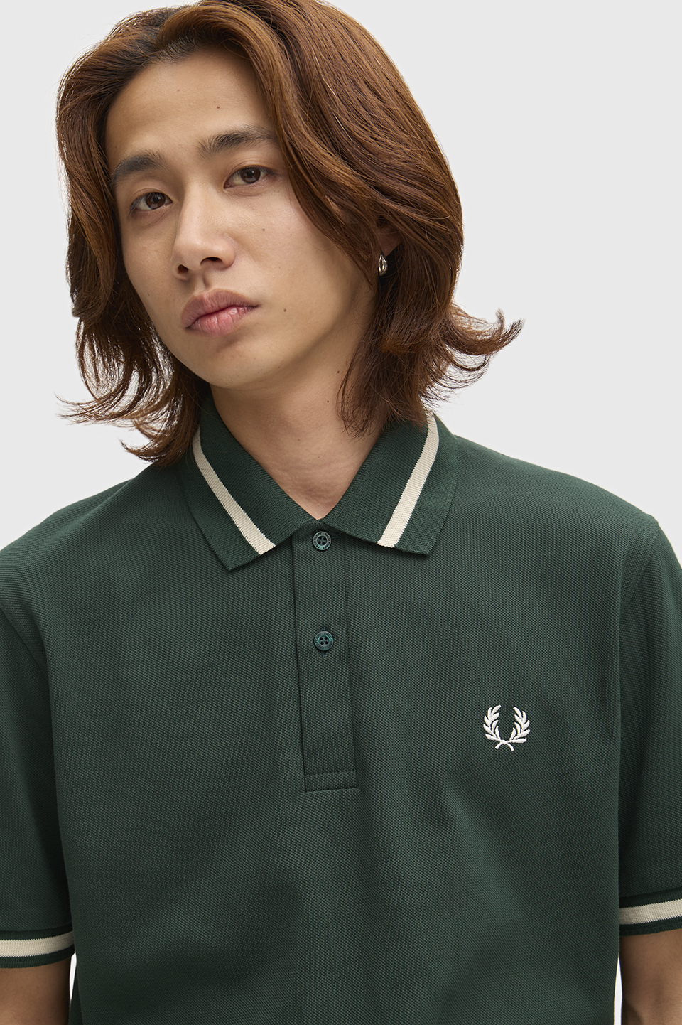 The Fred Perry Shirt - M2 98C:GRASSROOTS / TRAMLINE WHITE 38