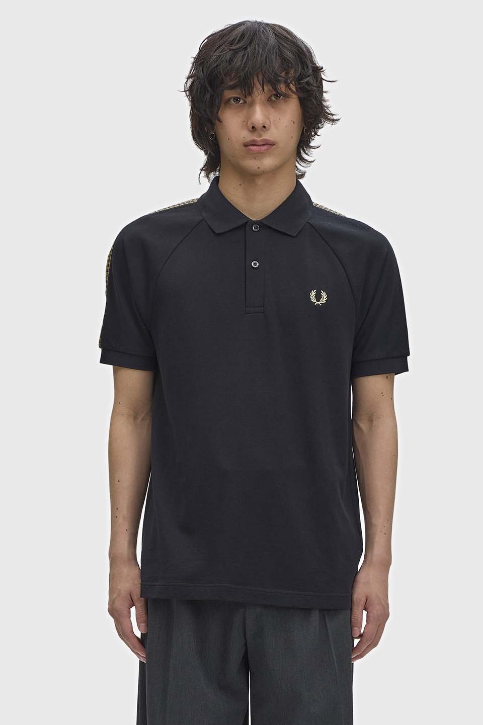 FRED PERRY ブラックポロシャツ 新品タグ付き FRED PERRY（フレッドペリー） ポロシャツ The Fred Perry Shirt - M2