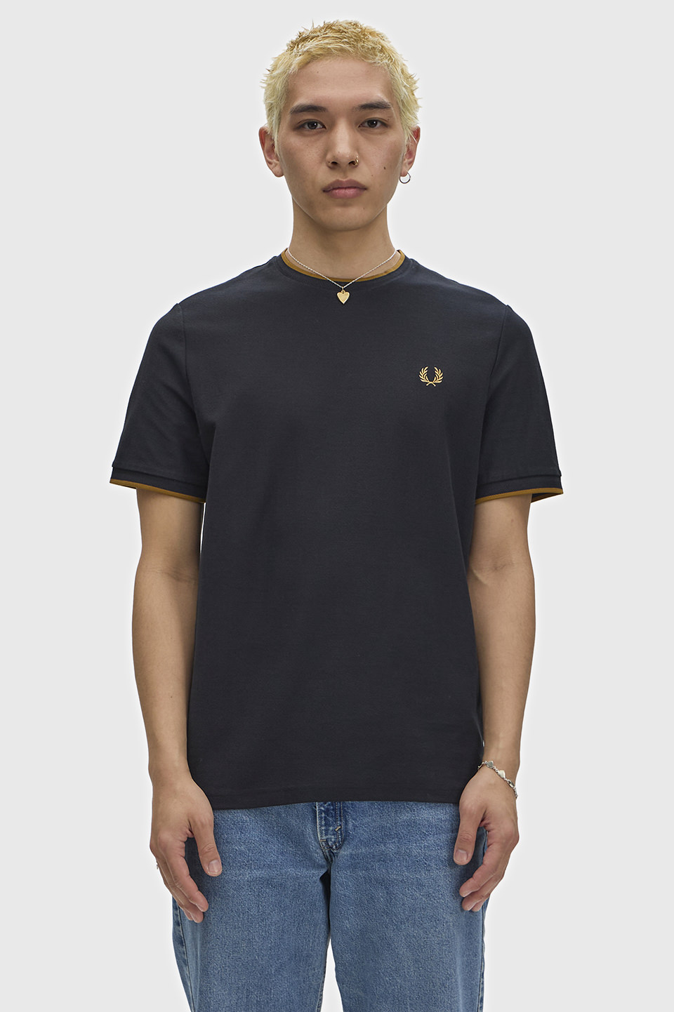 Trim Detail Crepe Pique T-Shirt(S 102：BLACK): | FRED PERRY JAPAN