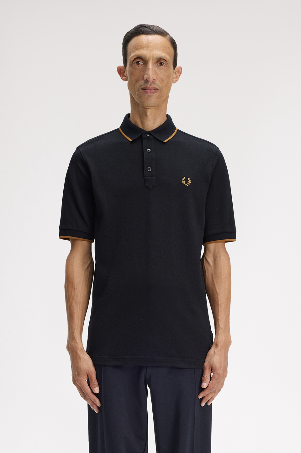Collar Stand Polo Shirt(S 102：BLACK): | FRED PERRY JAPAN