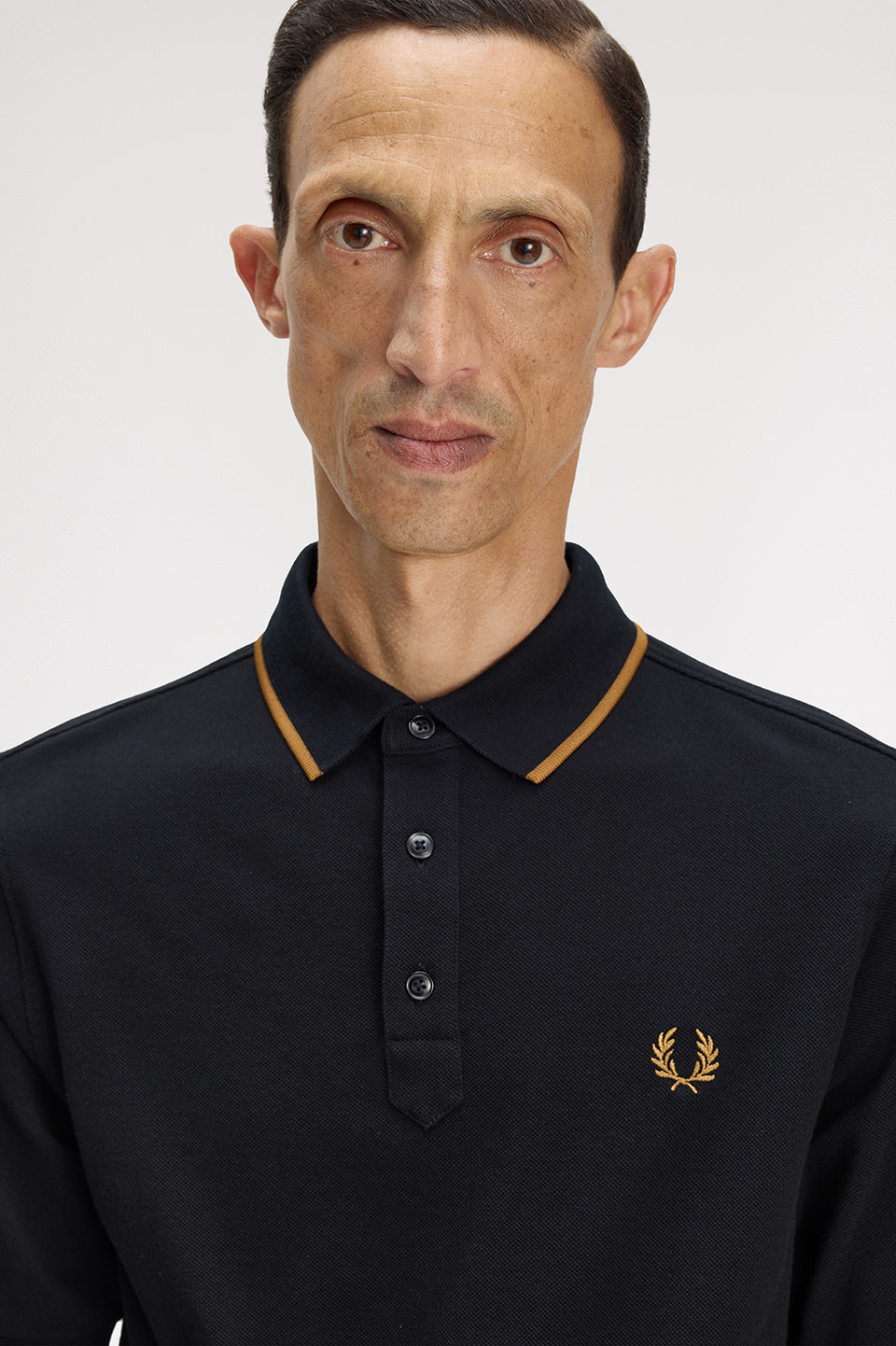 Collar Stand Polo Shirt(S 102：BLACK): | FRED PERRY JAPAN