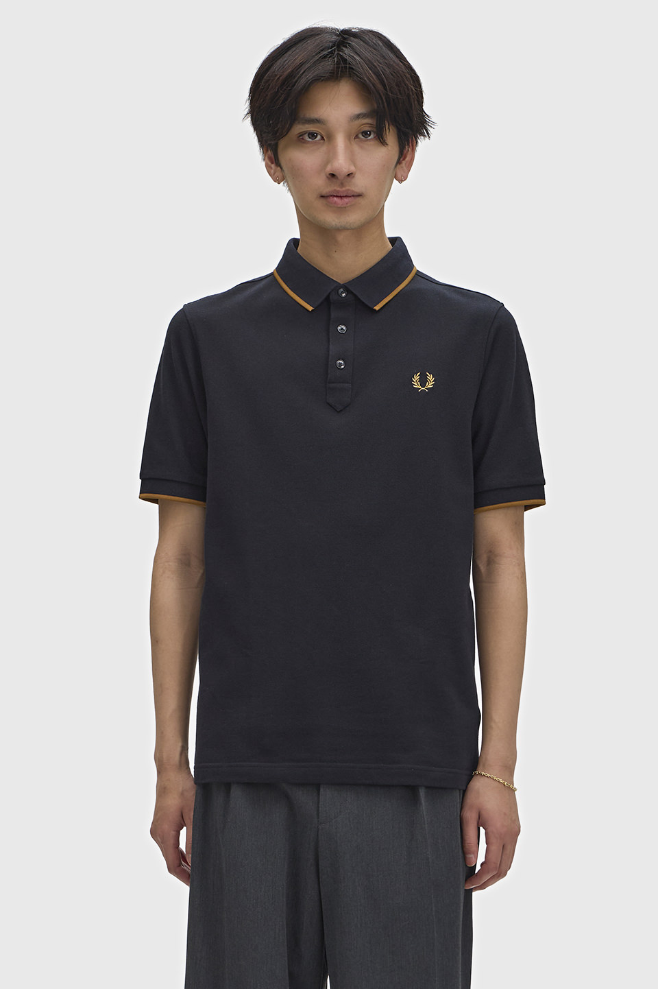 Collar Stand Polo Shirt(S 102：BLACK): | FRED PERRY JAPAN