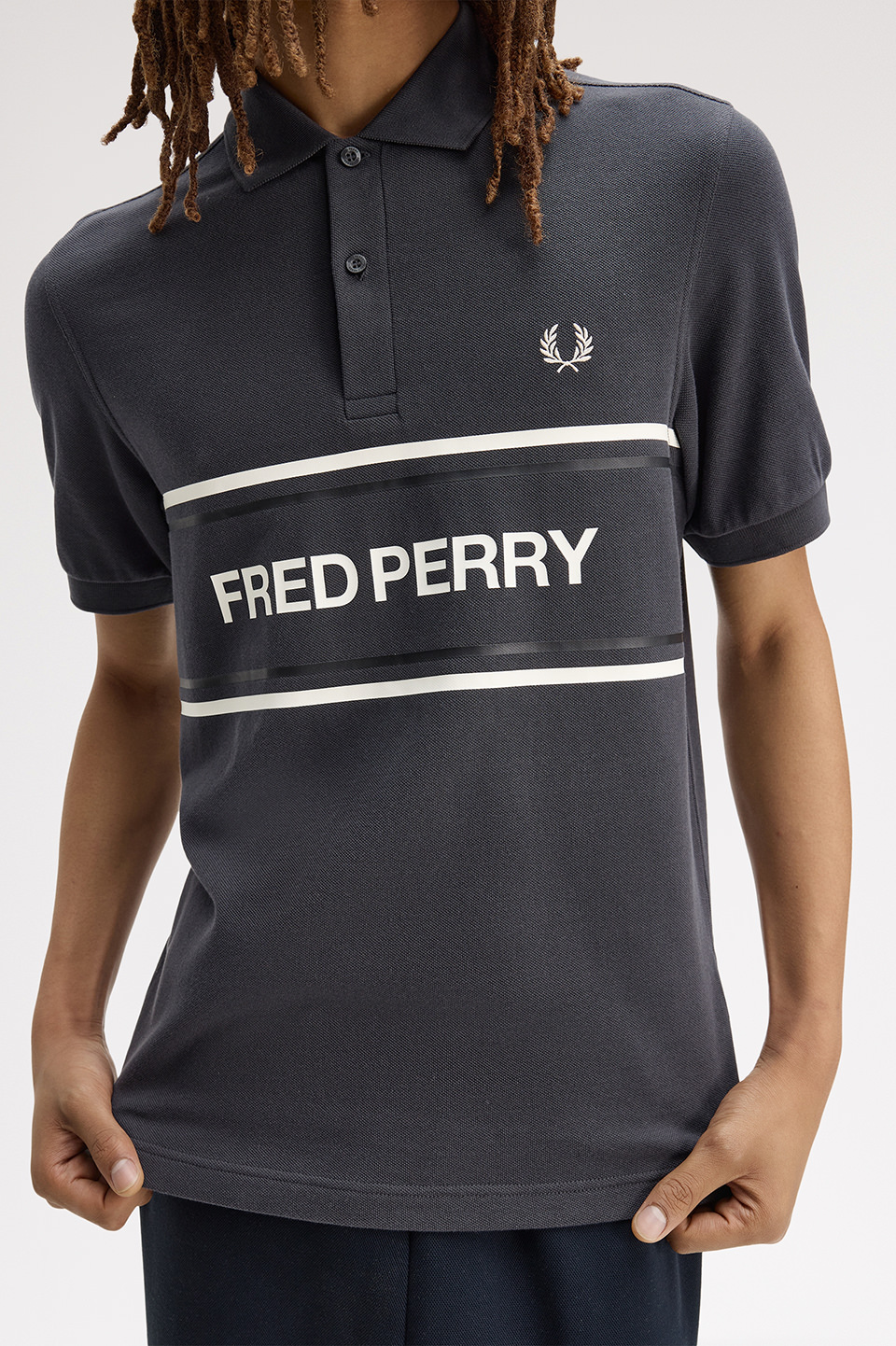 新品・未使用 FRED PERRY ポロシャツ ブラック×グレー Lサイズ Fred Perry Graphic Polo Shirt(S 297：ANCHOR GREY): | FRED PERRY