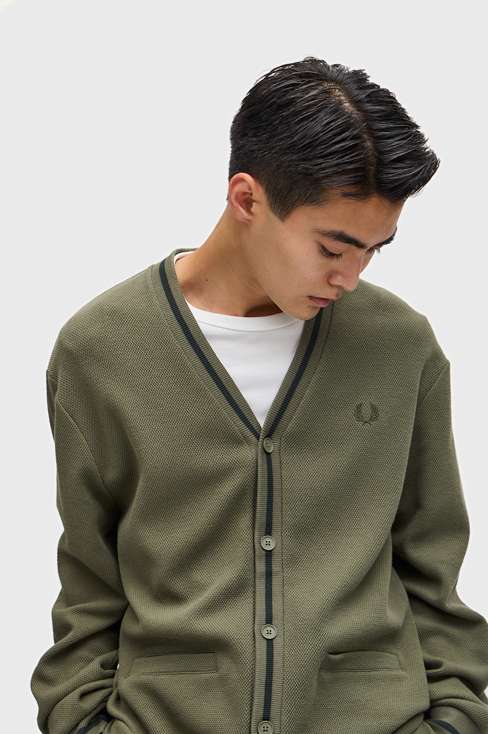 FRED PERRY フレッドペリー カーディガン M ロゴ刺繍 オシャレ
