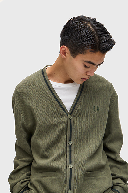 Fred Perry オリーブグリーン カーディガン Lサイズ Fred Perry オリーブグリーン カーディガン Lサイズ Fred Perry