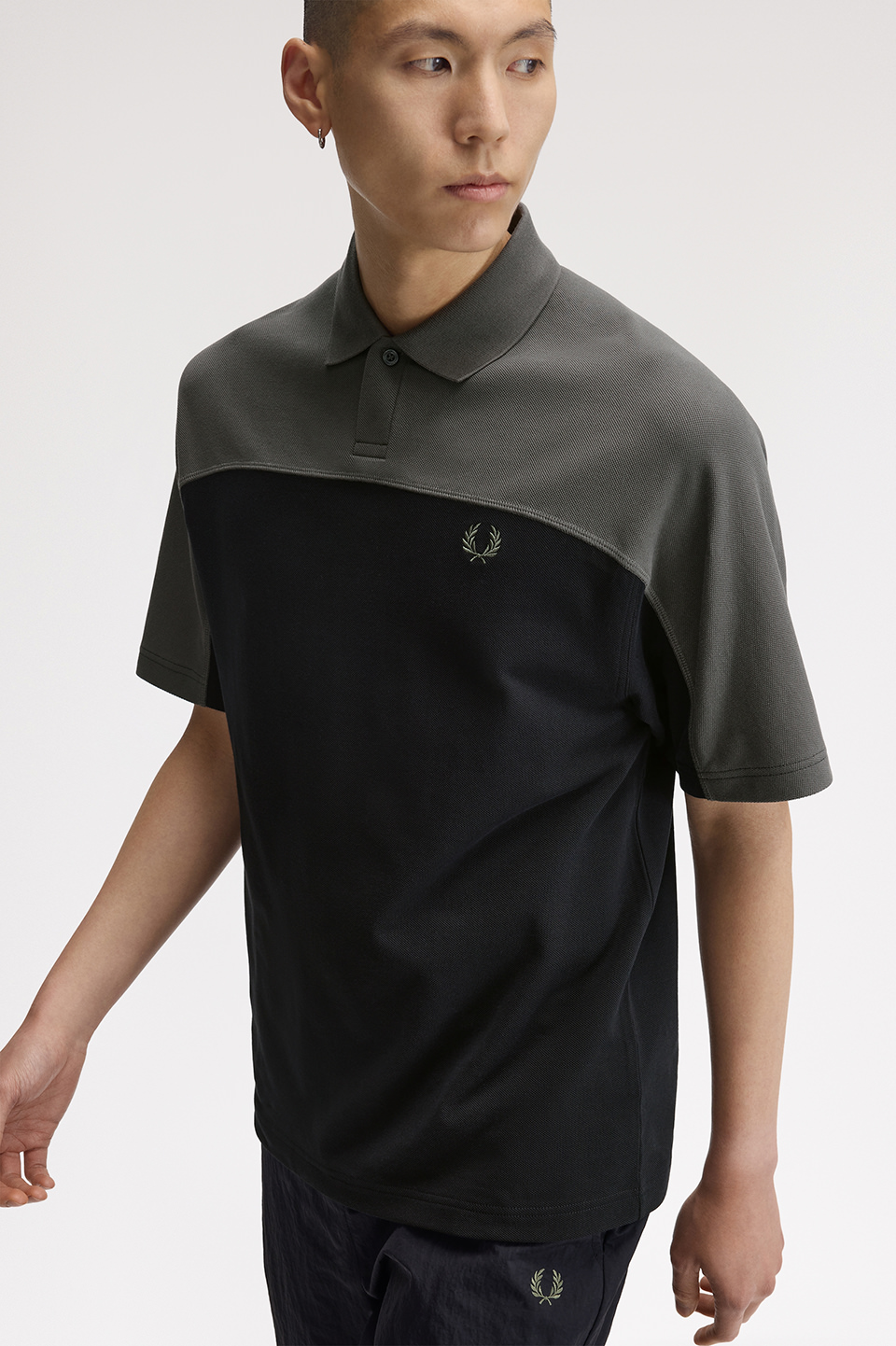 Colour Block Polo Shirt(S 102：BLACK): | FRED PERRY JAPAN