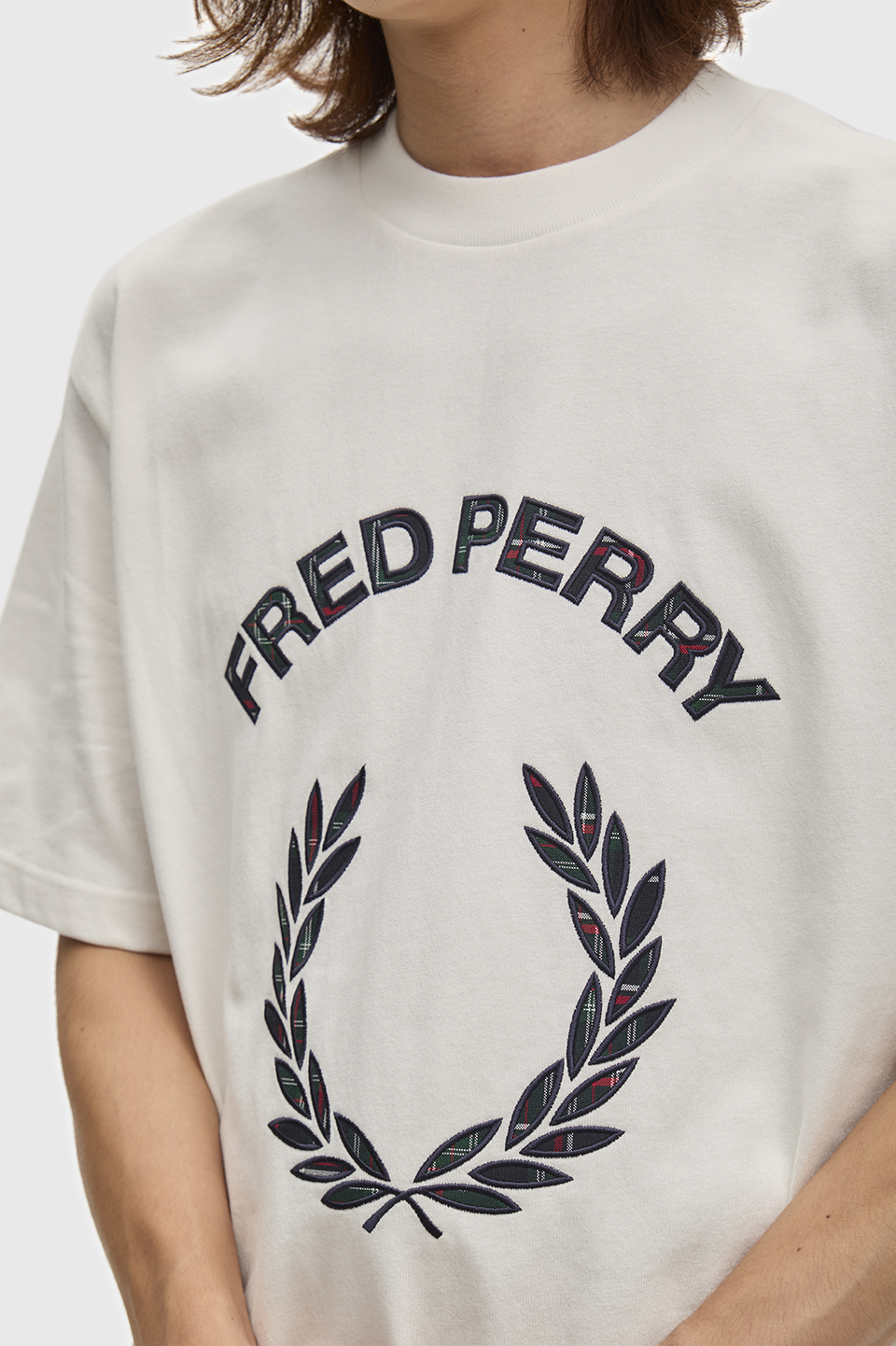 Tartan Applique T-Shirt(S 129：SNOW WHITE): | FRED PERRY JAPAN