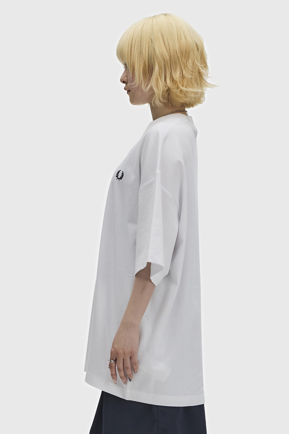 Oversized T-Shirt(XS 100：WHITE): | FRED PERRY JAPAN | フレッド
