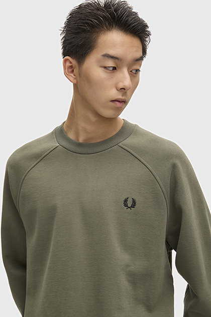 Tipped Crew Neck Sweatshirt