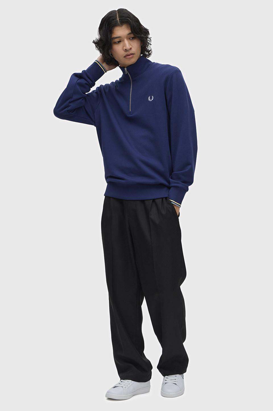 モデル:H177 B83 W73 H82 着用サイズ:M