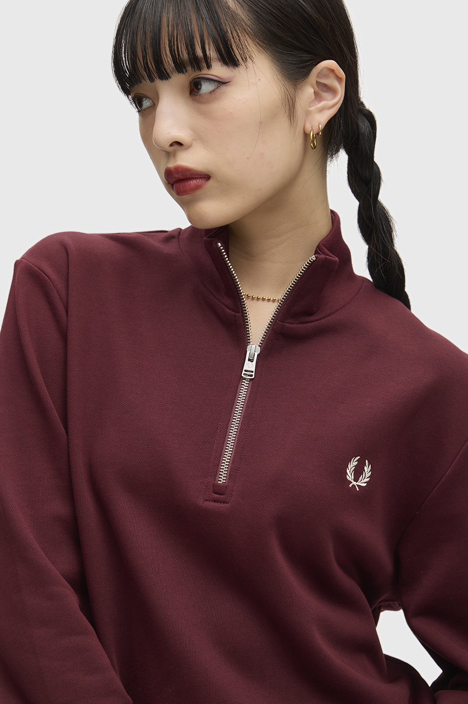モデル:H168 B79 W59 H85 着用サイズ:M