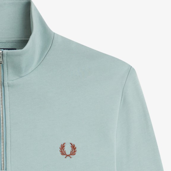 公式完売サイズも◆FRED PERRY ジップアップ ロゴ フーディ 楽天市場】FREDPERRY フレッドペリー（スタイル（パーカー
