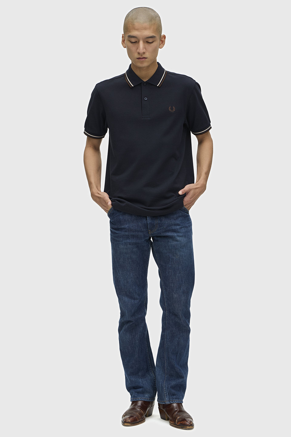 モデル:H178 B84 W67.5 H85 着用サイズ:M