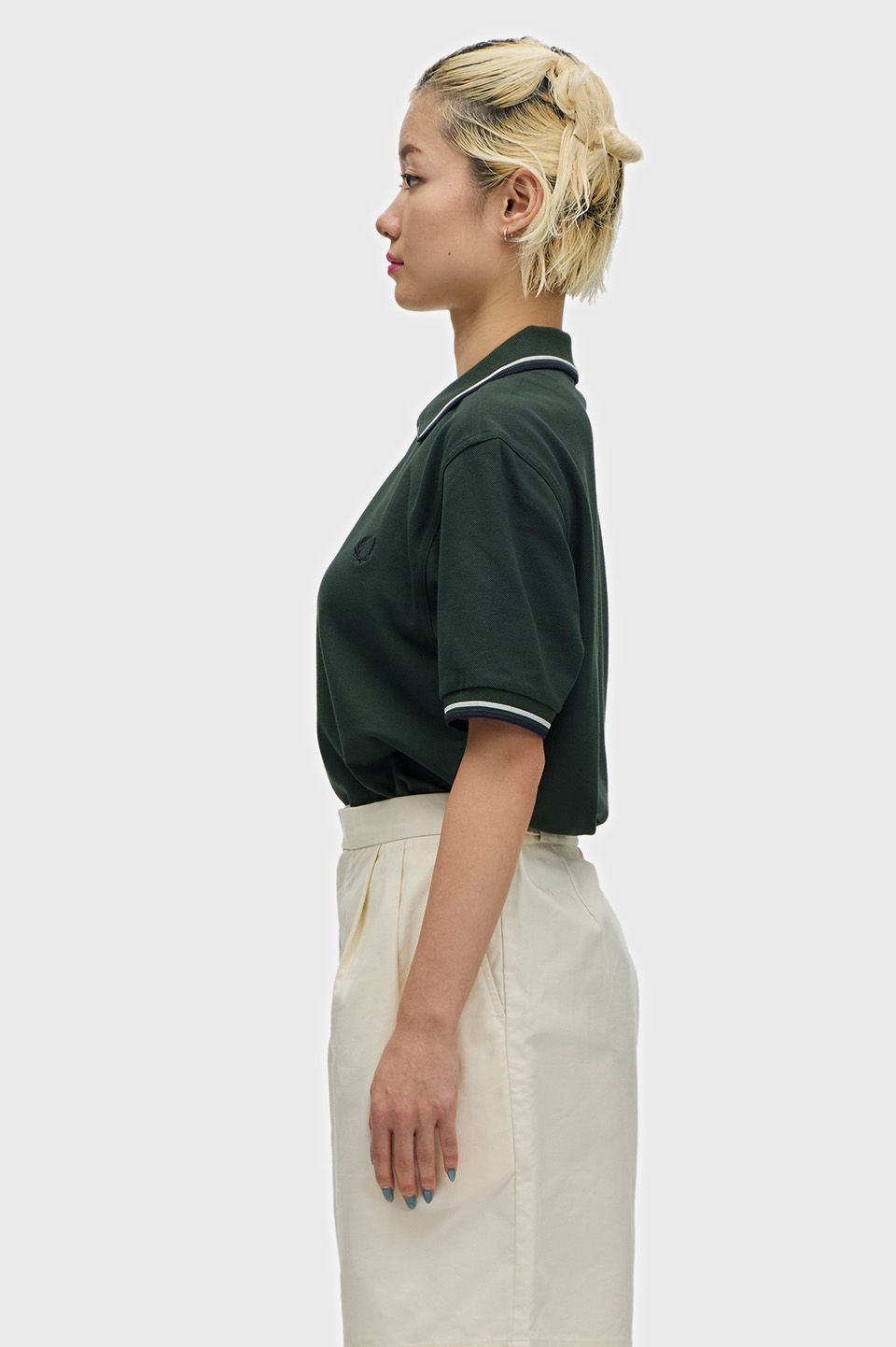 モデル:H163 B85 W58 H85 着用サイズ:M