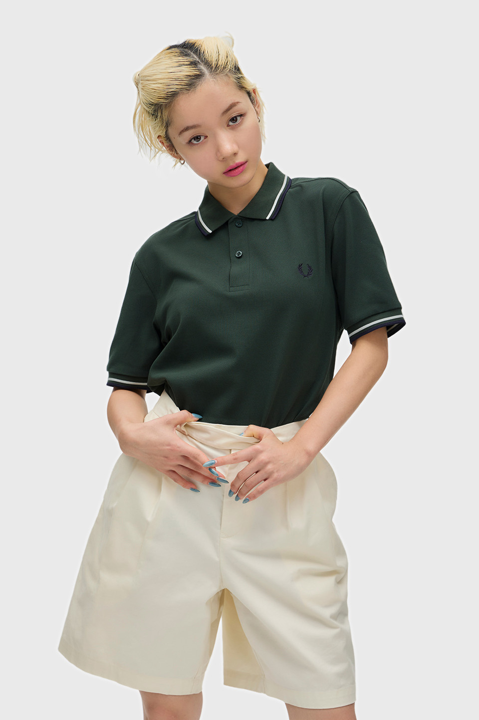 モデル:H163 B85 W58 H85 着用サイズ:M