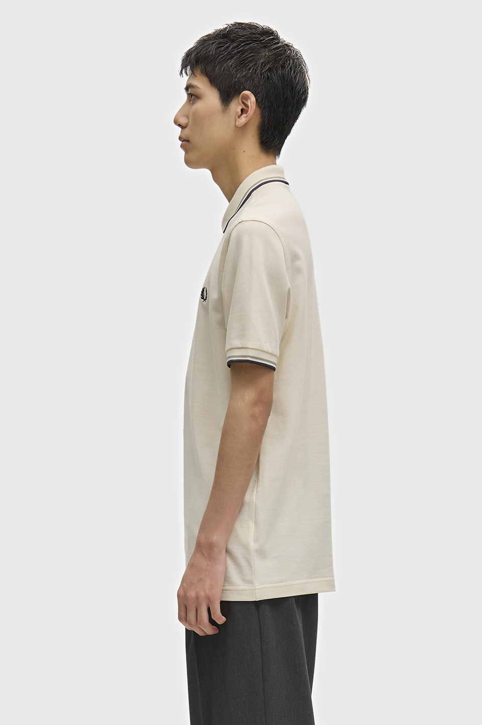The Fred Perry Shirt - M3600 68C:ECRU / SEAGRASS / AIRFORCE S