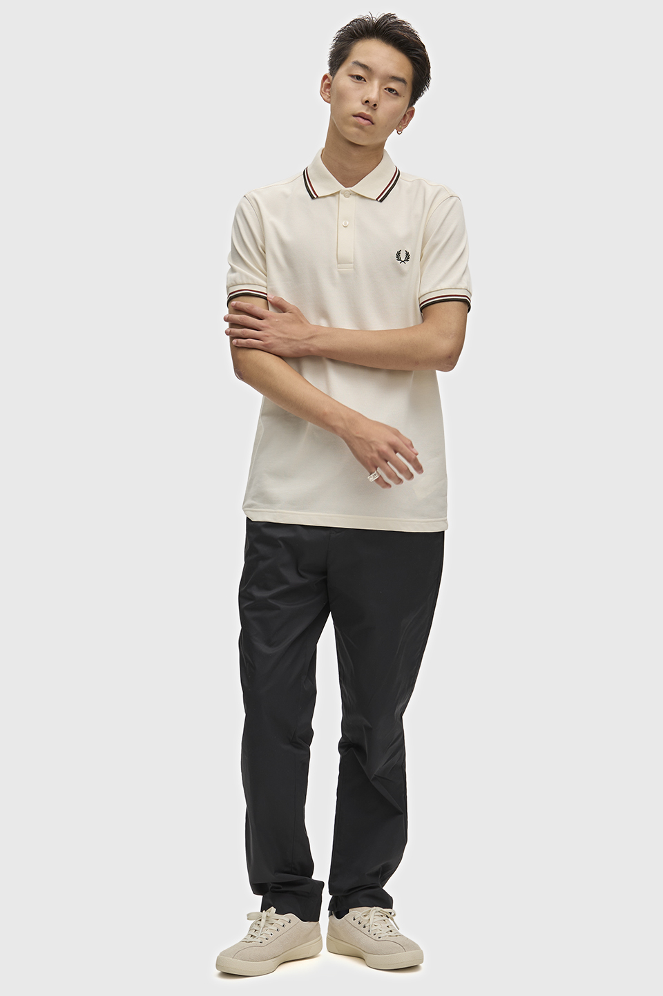 The Fred Perry Shirt - M3600 69C:ECRU / BRNDY / NIGHT GREEN S