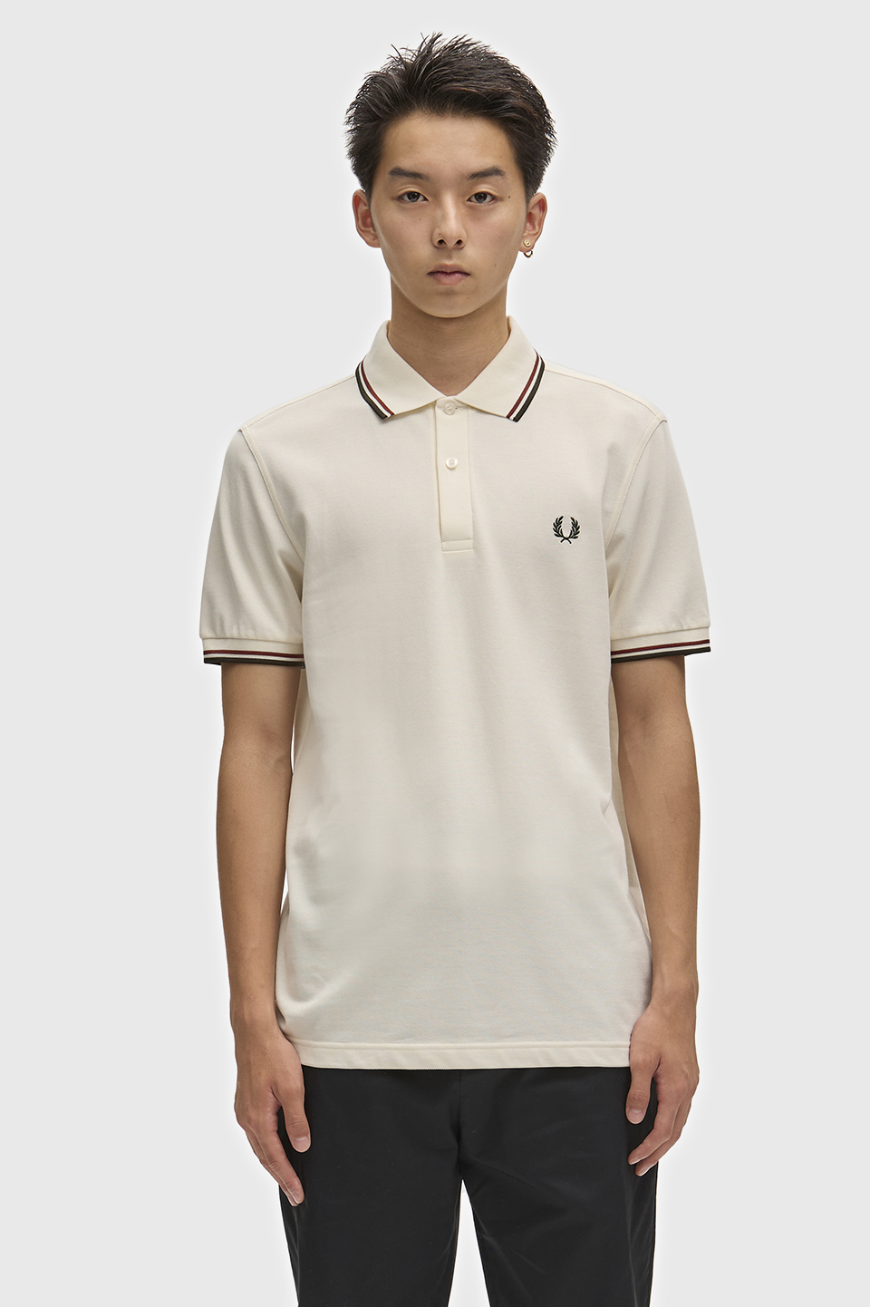 The Fred Perry Shirt - M3600 69C:ECRU / BRNDY / NIGHT GREEN S