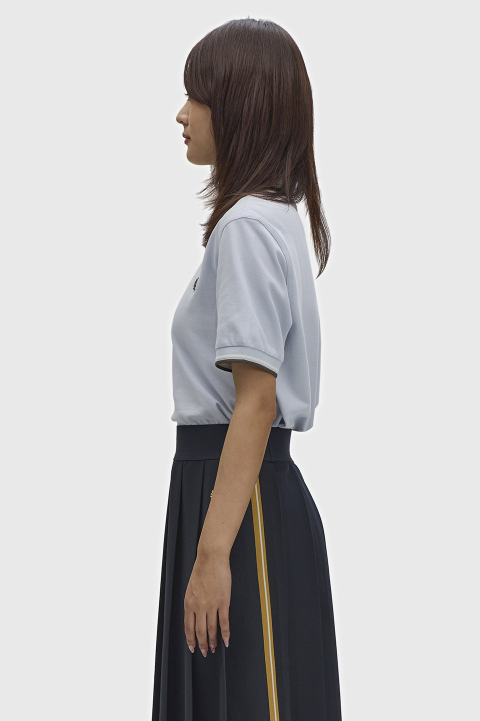 モデル:H170 着用サイズ:M