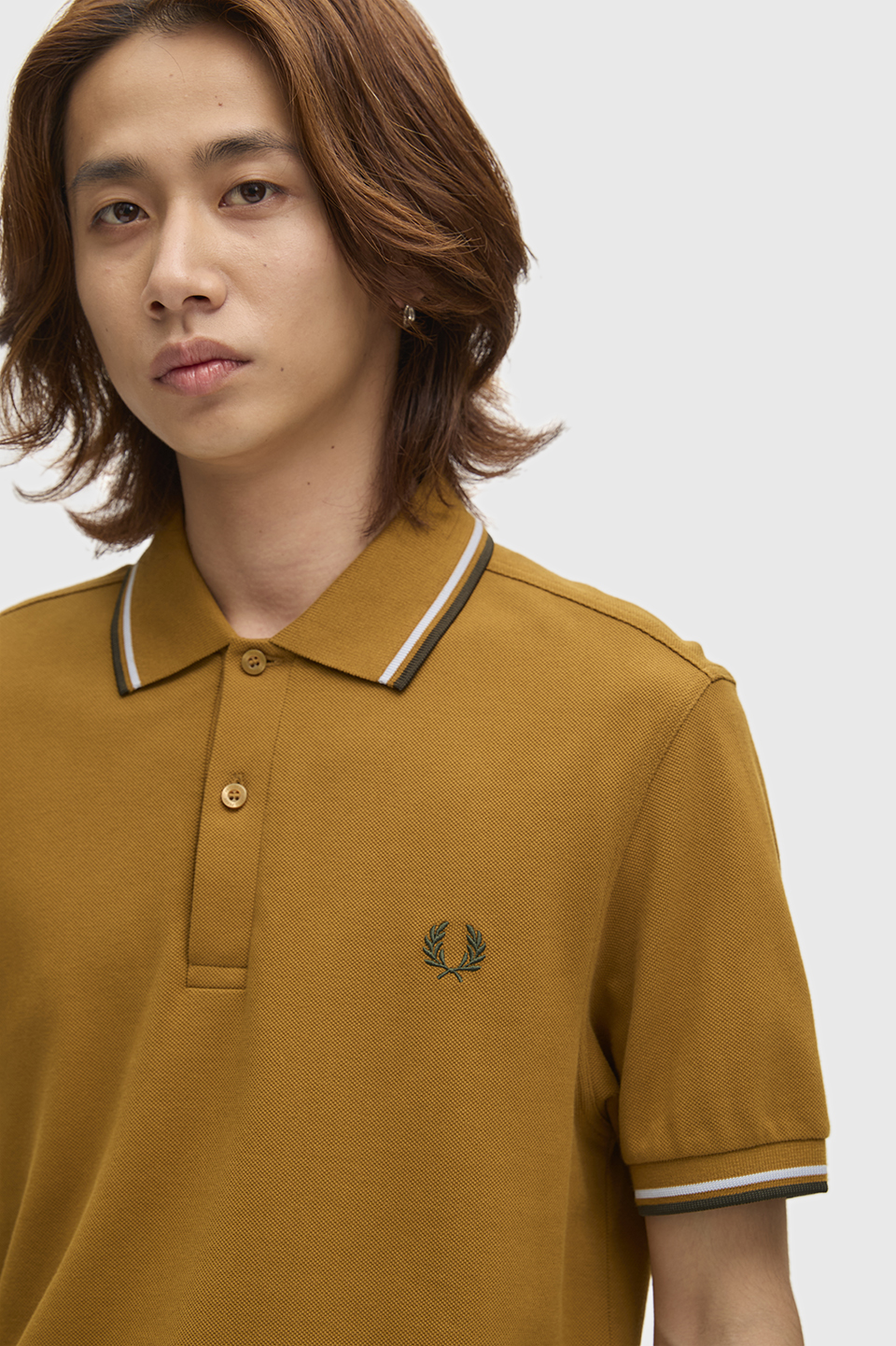 The Fred Perry Shirt - M3600 80C:DARK CARAMEL / BLUE / GREEN S