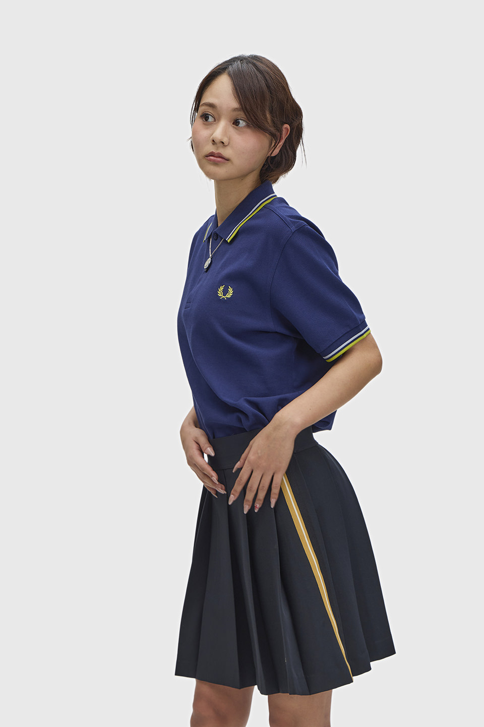 モデル:H170 着用サイズ:M