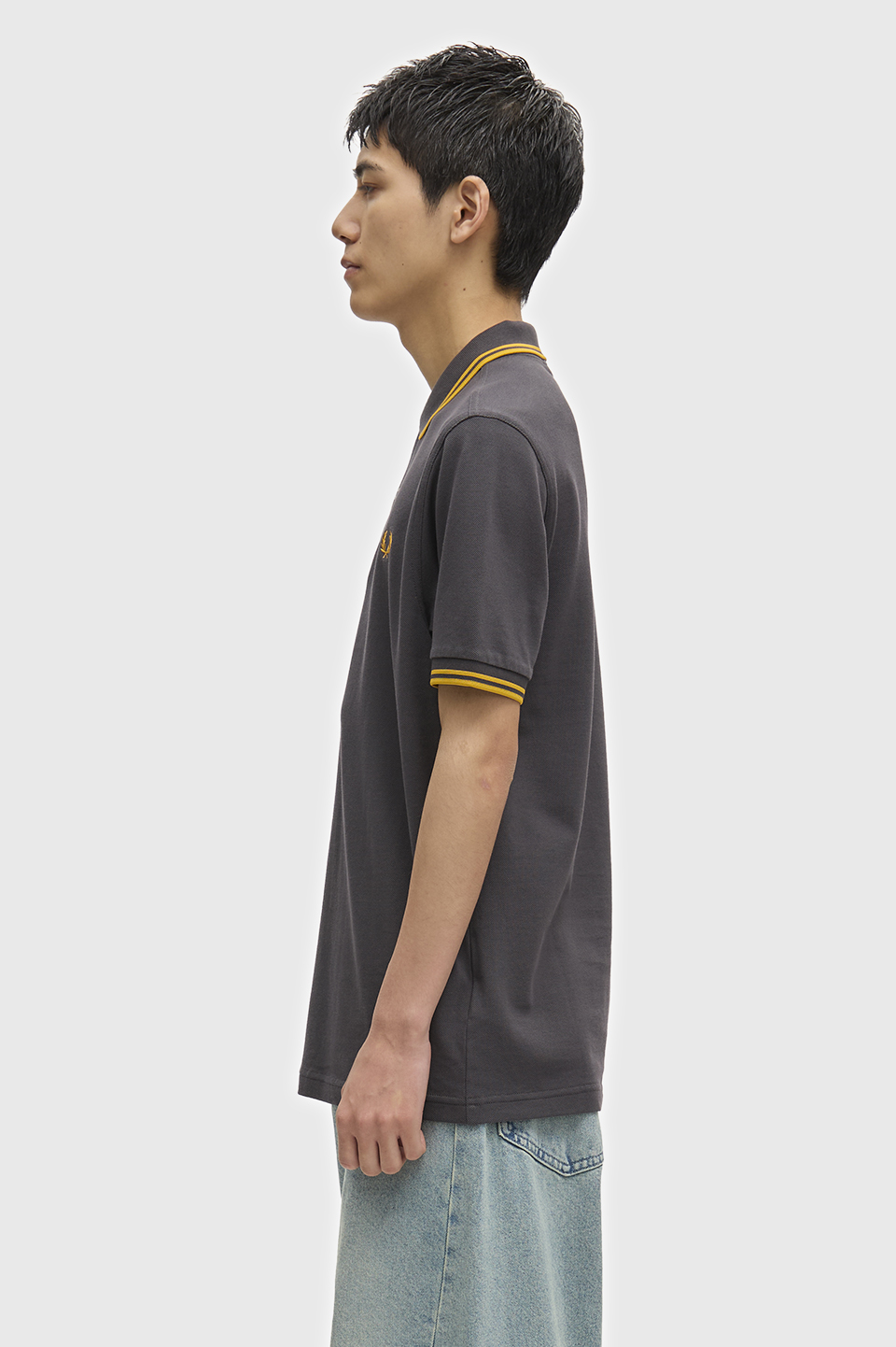 The Fred Perry Shirt - M3600 85C:ANCHOR GREY / GOLDEN S