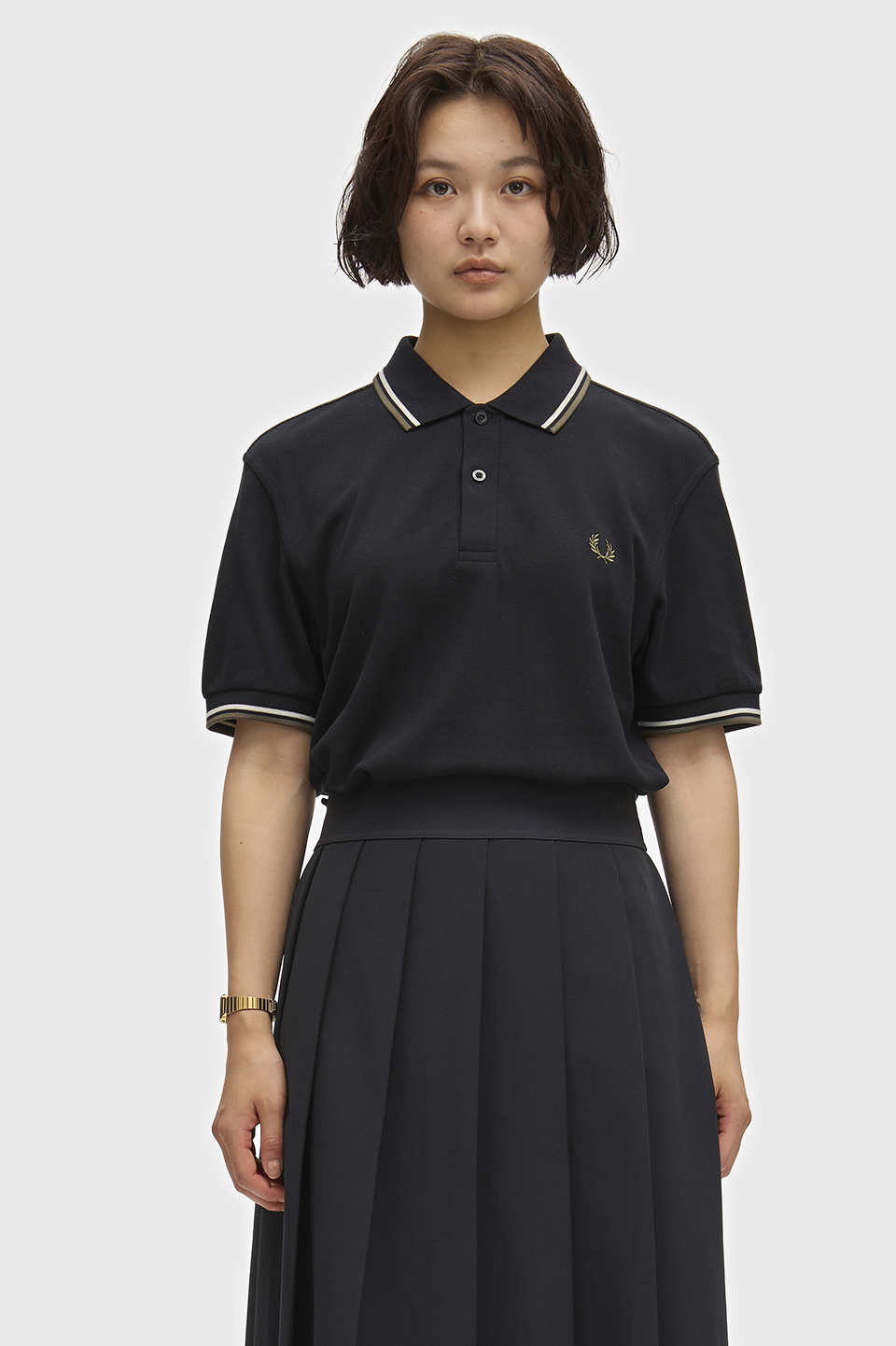 The Fred Perry Shirt - M3600 W54:BLACK / ECRU / LAUREL WREATH S