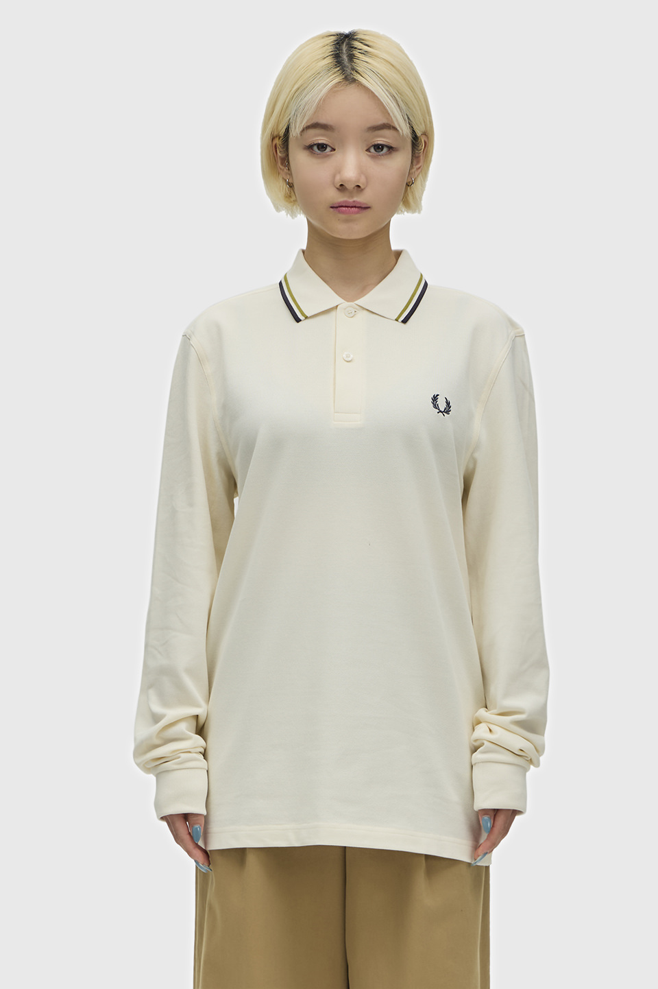 モデル:H163 B85 W58 H85 着用サイズ:M