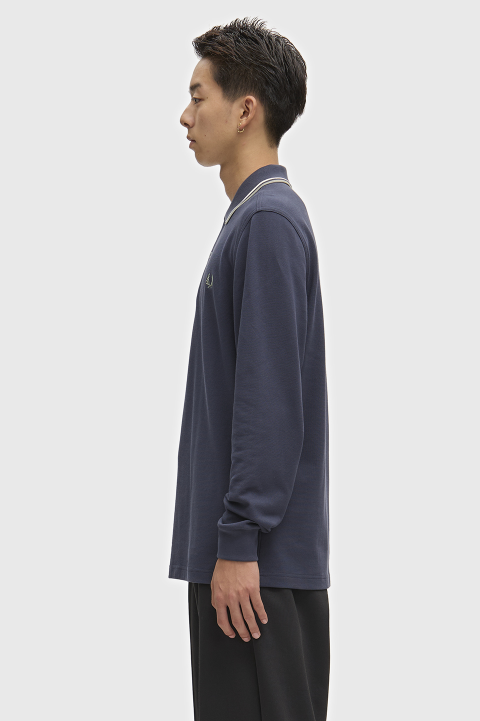 The Fred Perry Shirt - M3636 72C:AIRFORCE / ECRU / SEAGRASS S