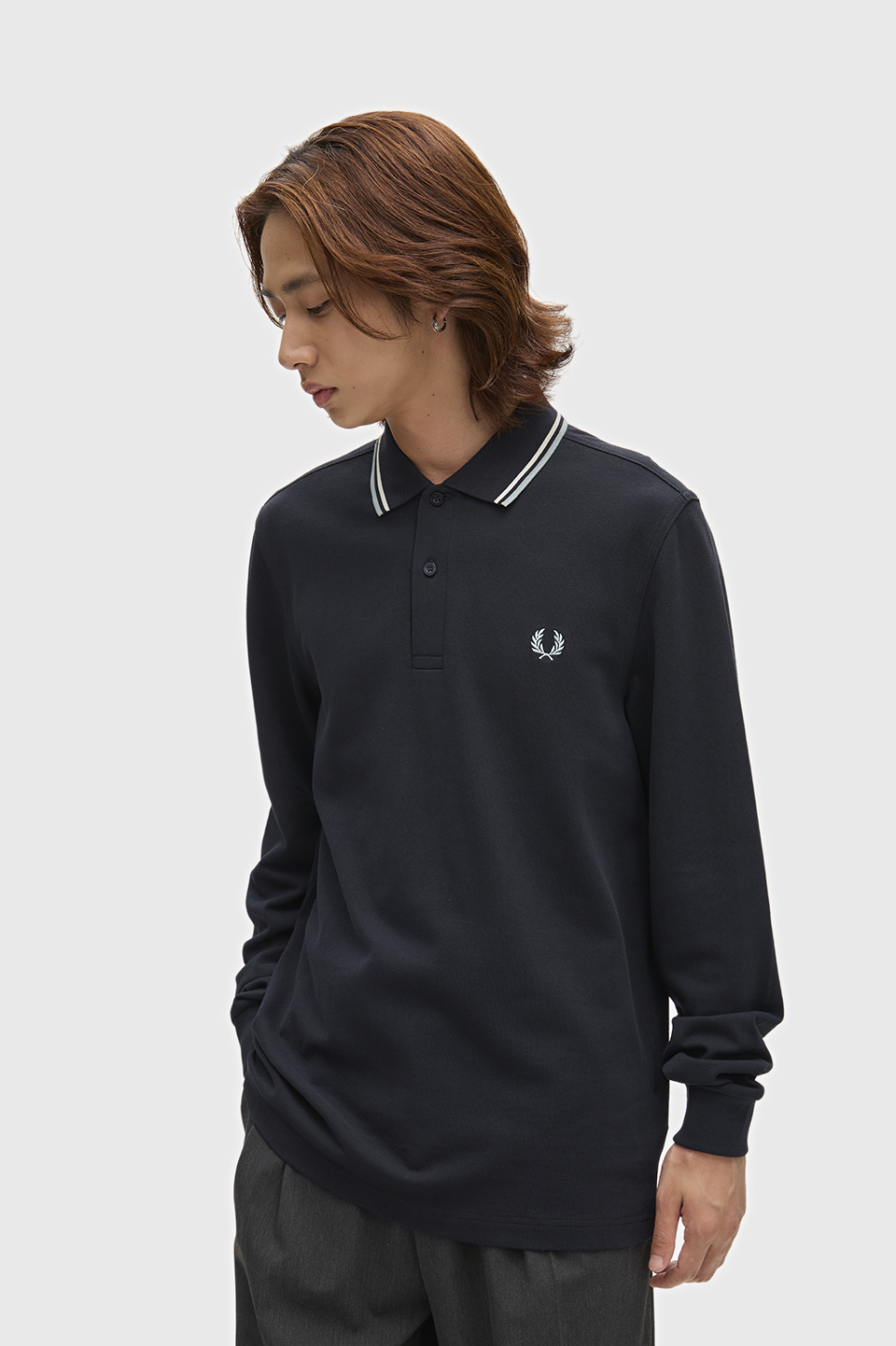 The Fred Perry Shirt - M3636 74C:NAVY / ECRU / SILVER BLUE S