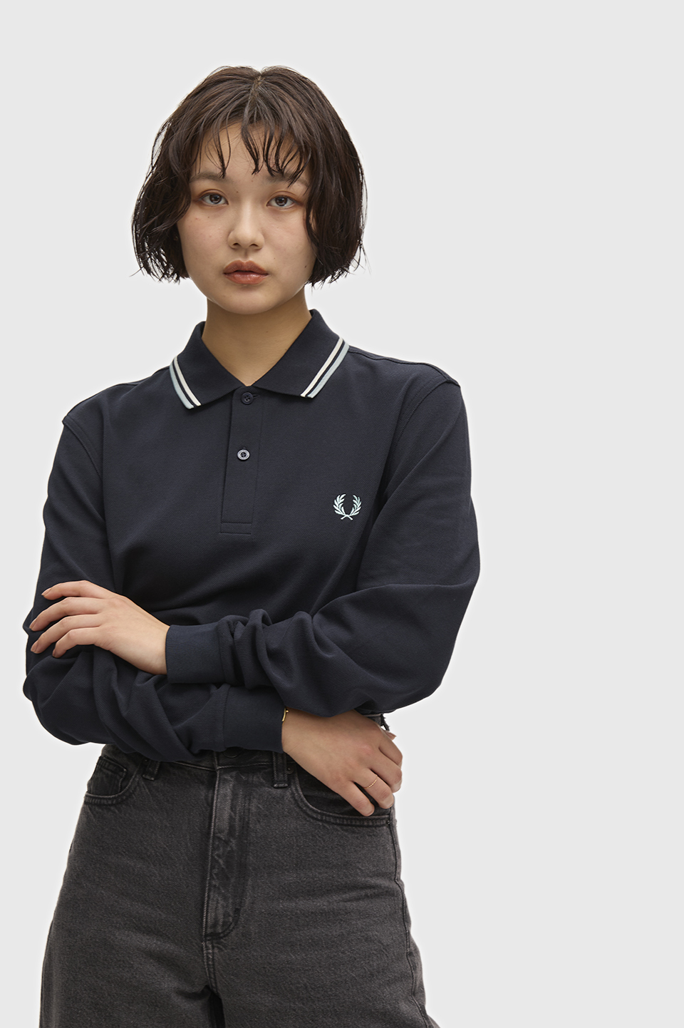 The Fred Perry Shirt - M3636 74C:NAVY / ECRU / SILVER BLUE S