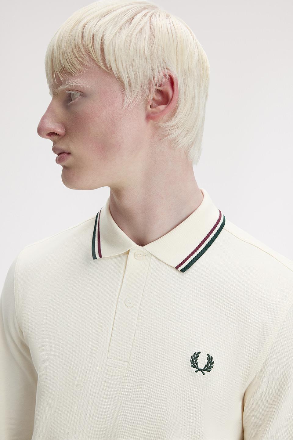 モデル:H185 B89 着用サイズ:M