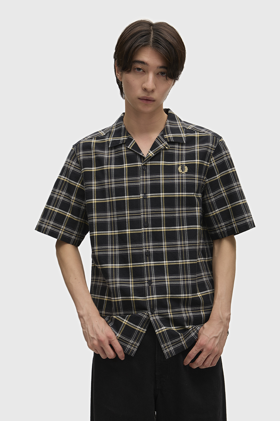 Tartan Revere Collar Shirt(S 102：BLACK): | FRED PERRY JAPAN