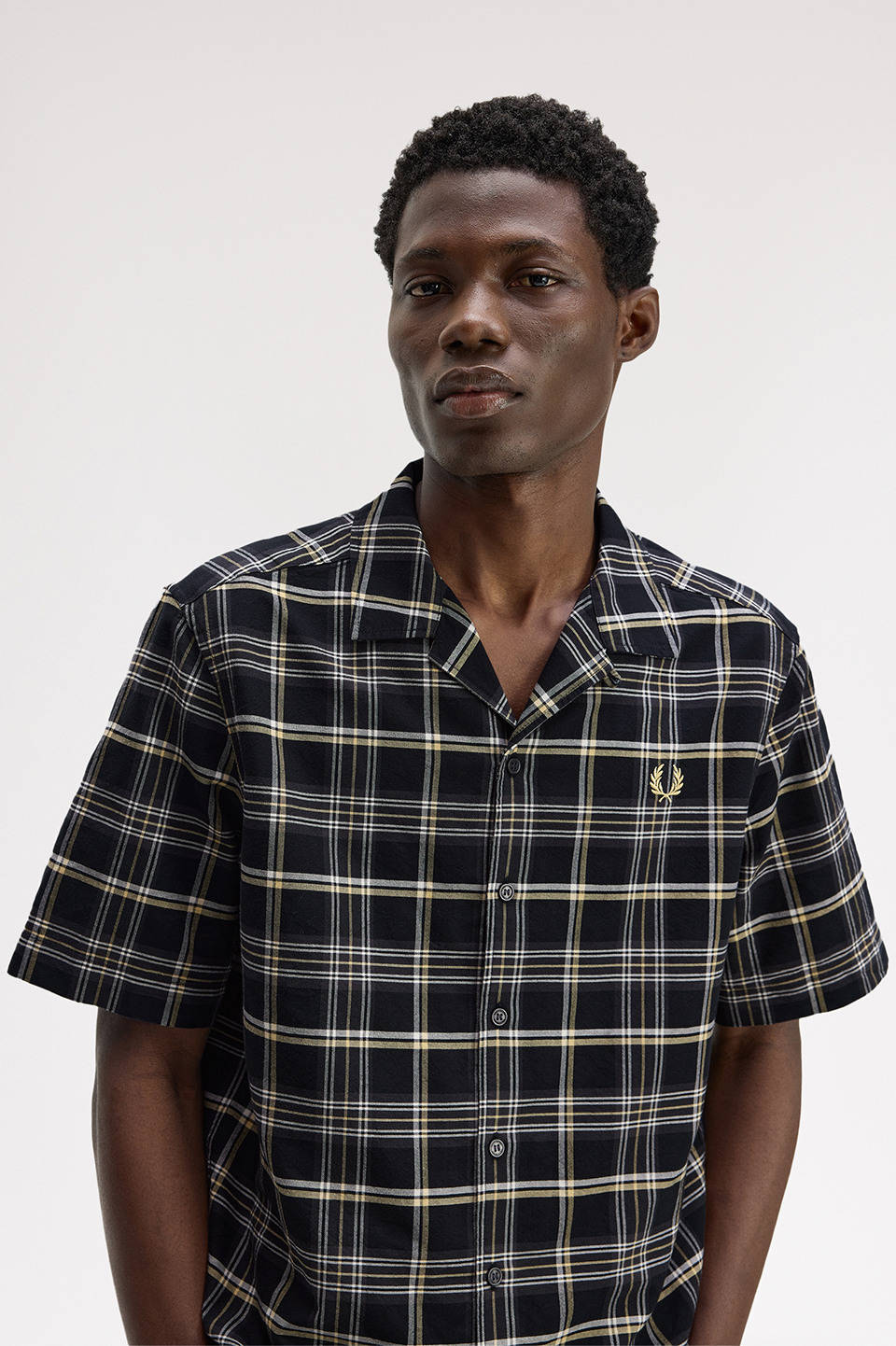 Tartan Revere Collar Shirt(S 102：BLACK): | FRED PERRY JAPAN