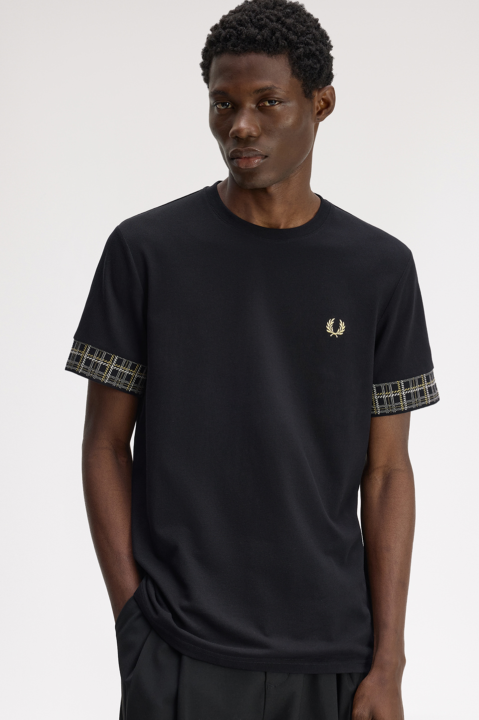 Jacquard Cuff T-Shirt(S 102：BLACK): | FRED PERRY JAPAN | フレッド
