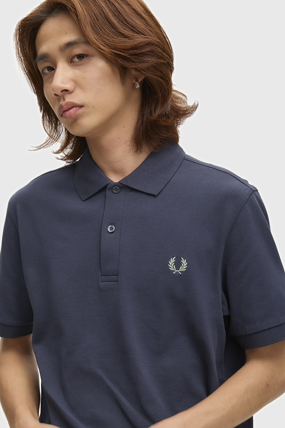 The Fred Perry Shirt - M6000 90C:DARK AIRFORCE / SEAGRASS S