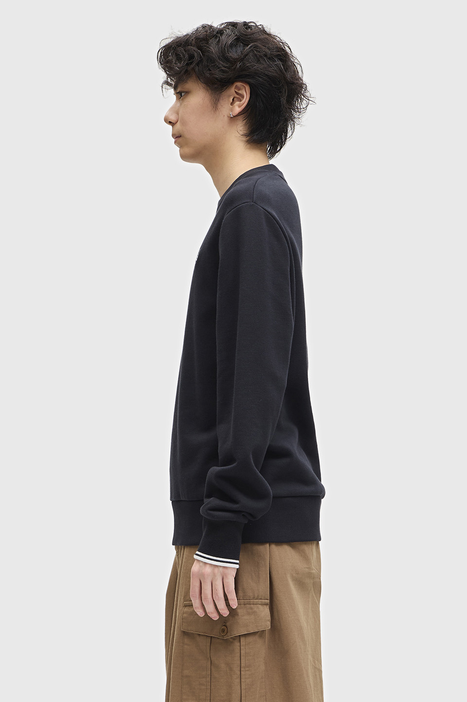 Crew Neck Sweatshirt(S 184：BLACK): | FRED PERRY JAPAN | フレッド