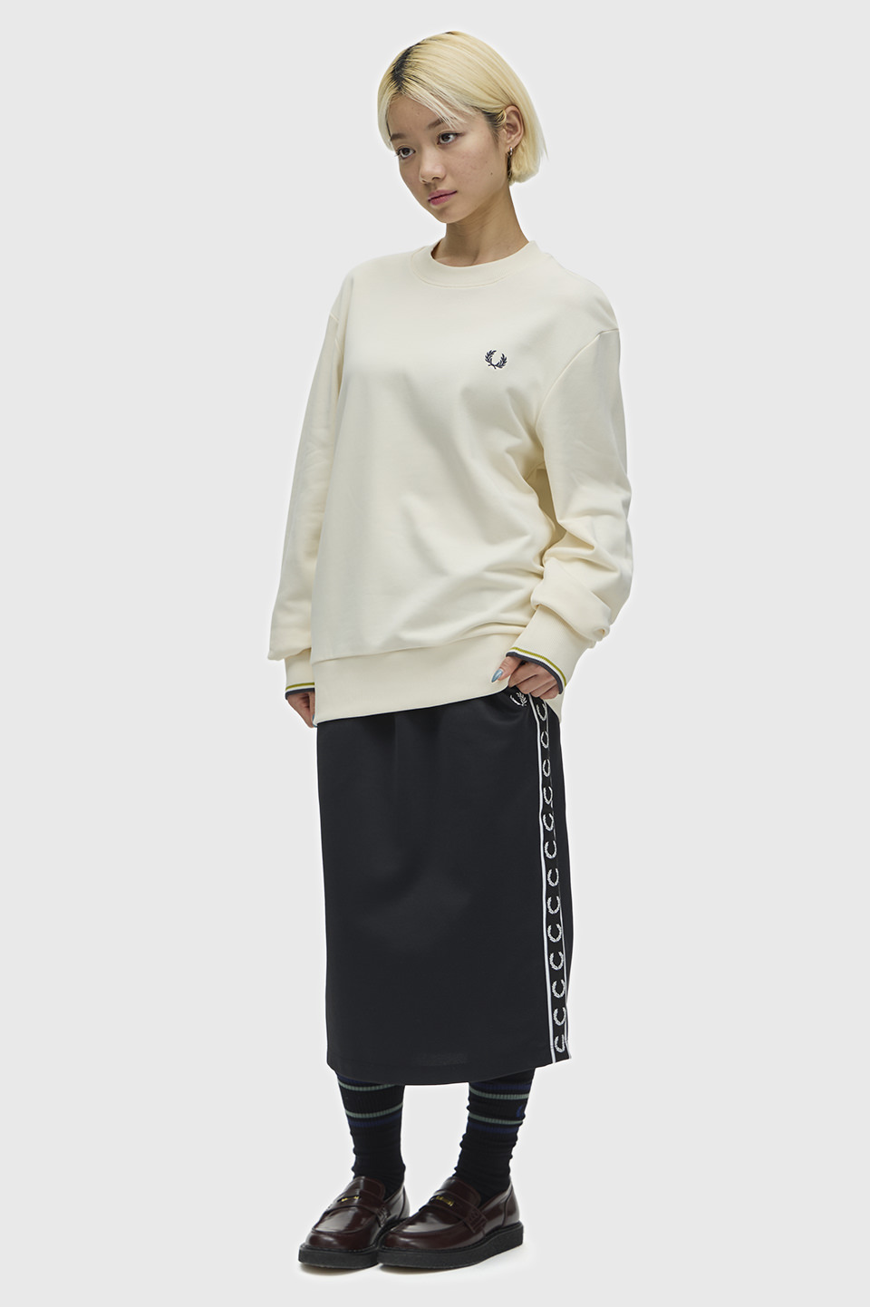 モデル:H163 B85 W58 H85 着用サイズ:M