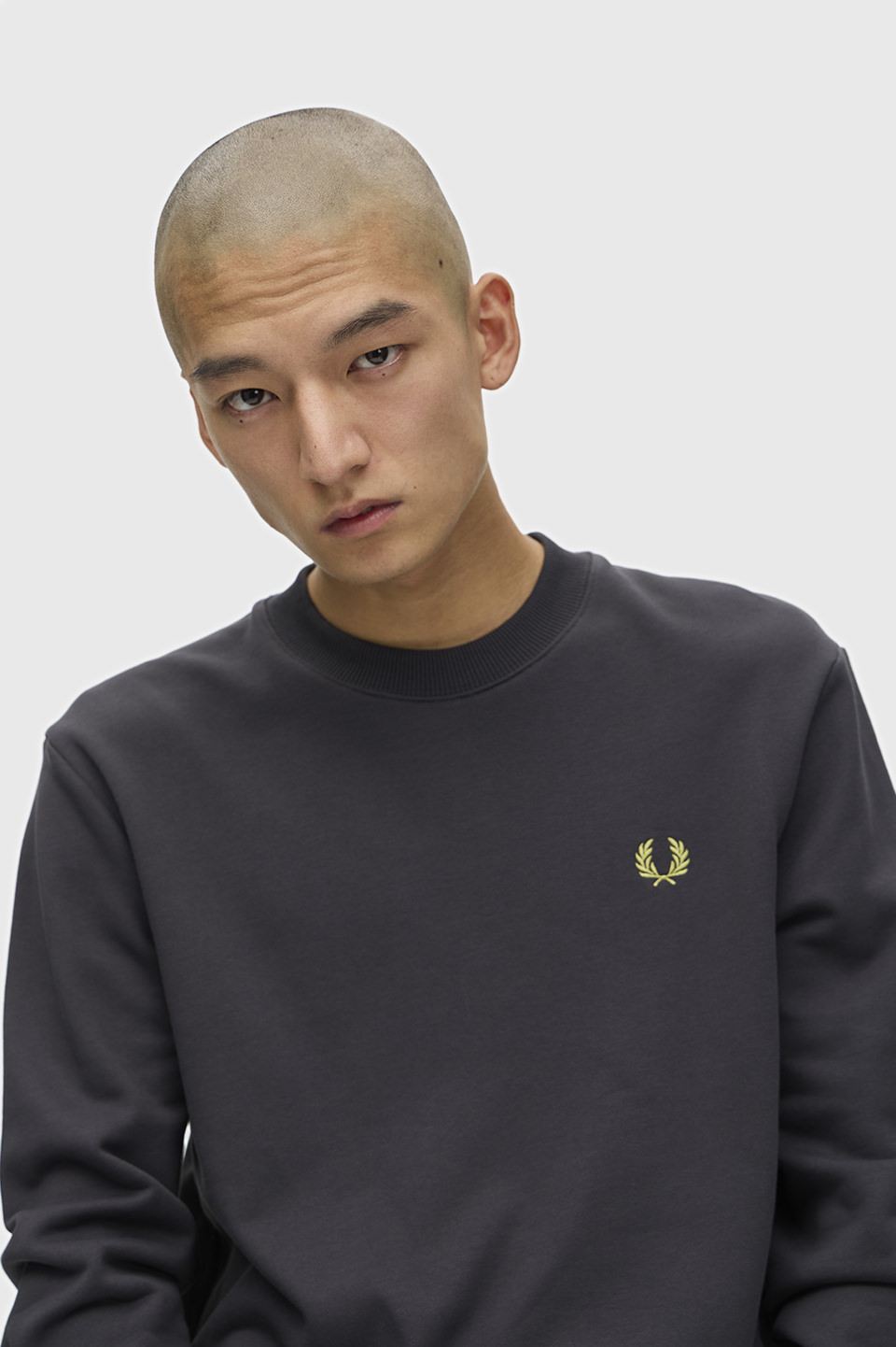 モデル:H178 B84 W67.5 H85 着用サイズ:M