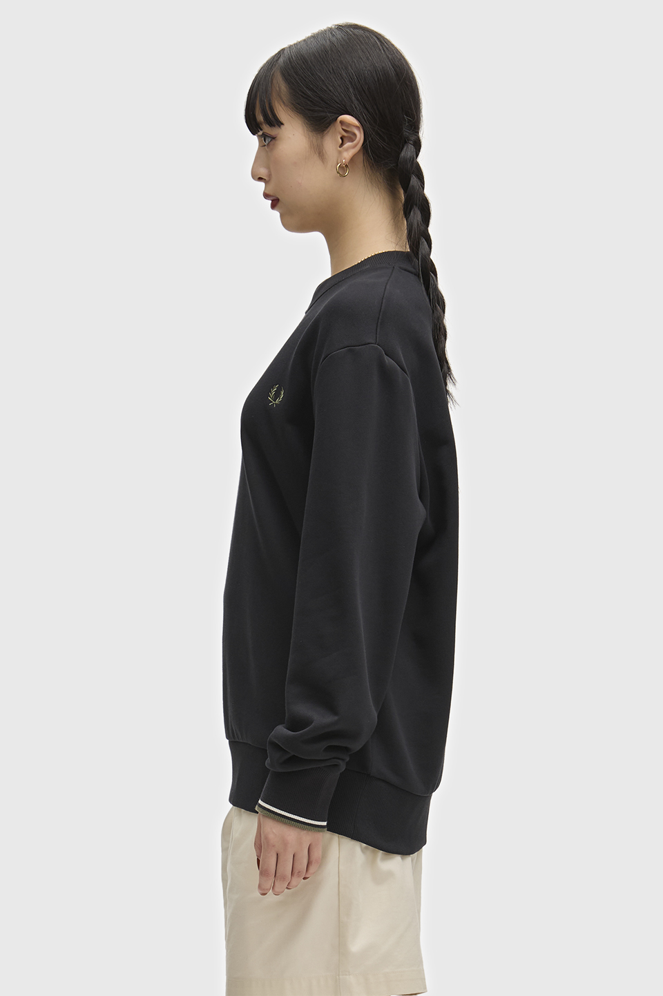 Crew Neck Sweatshirt W54:BLACK / ECRU / LAUREL WREATH XL