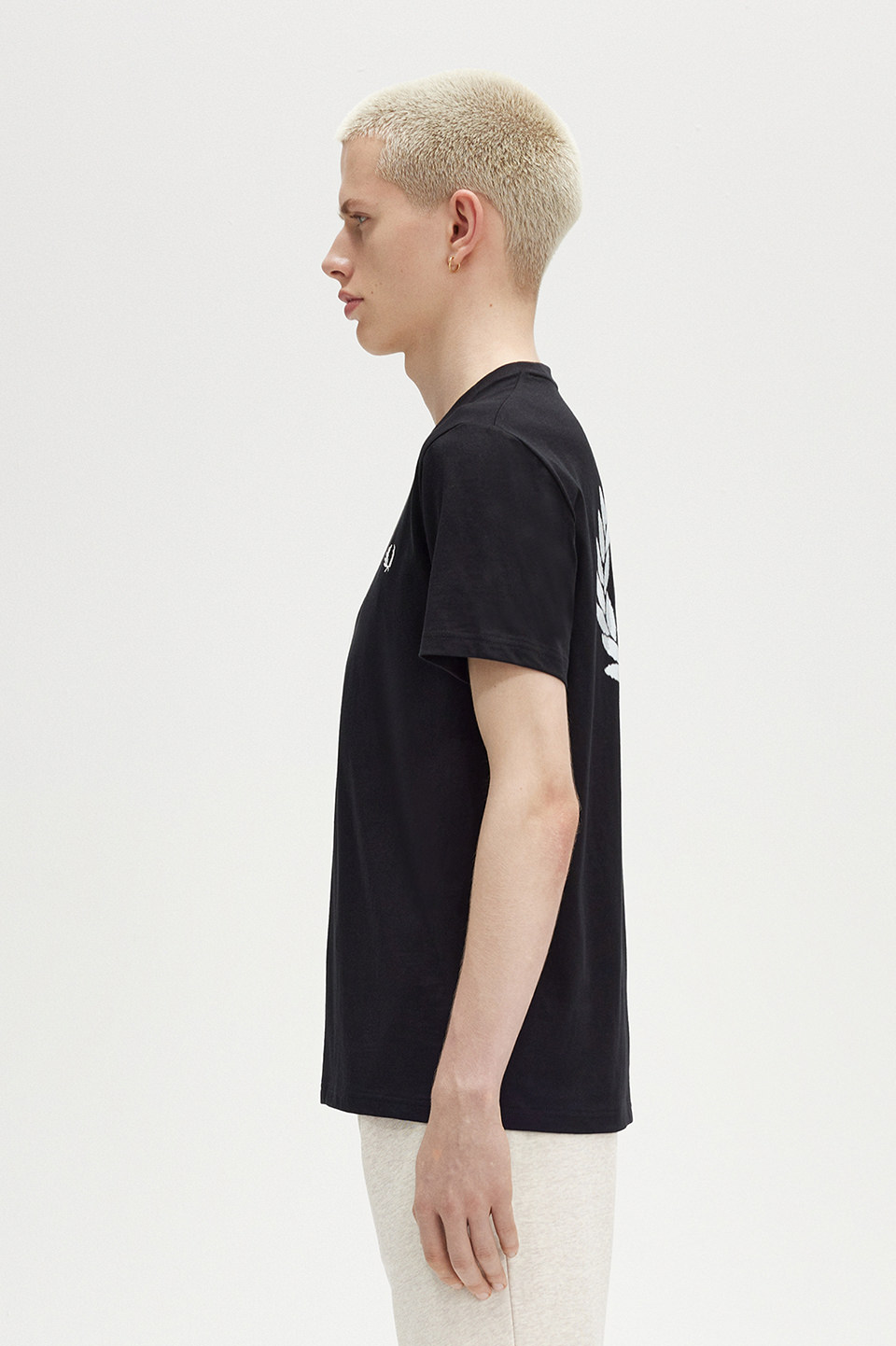 Advantage Perry T-Shirt(M 102：BLACK): | FRED PERRY JAPAN 