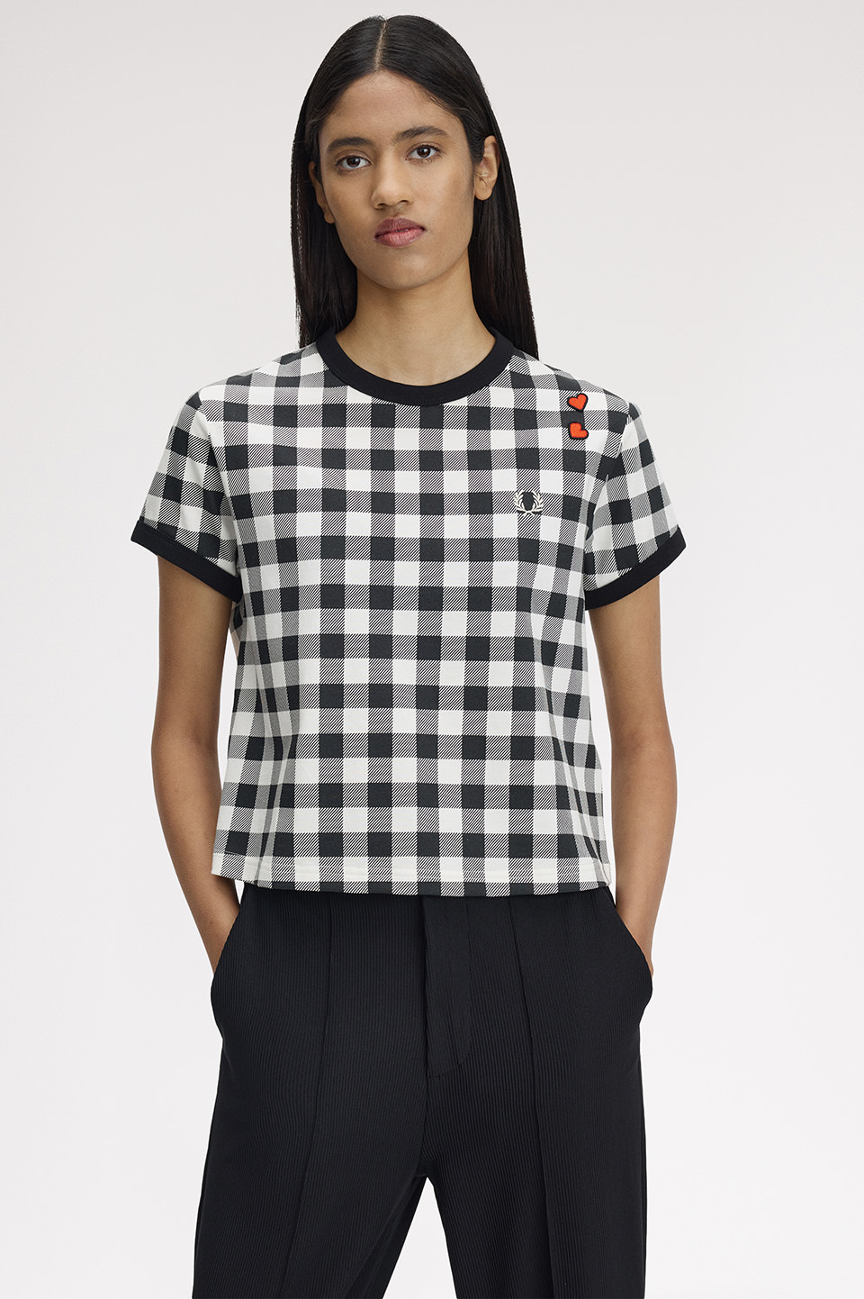Amy Winehouse Printed T-Shirt(10 760：LIGHT ECRU): | FRED PERRY