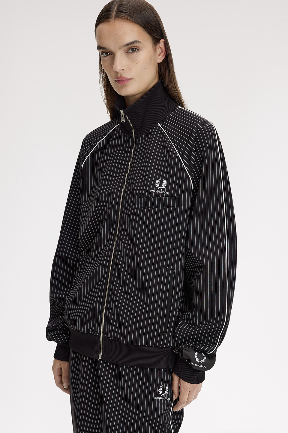 モデル:H177 B76 W59 H86 着用サイズ:M