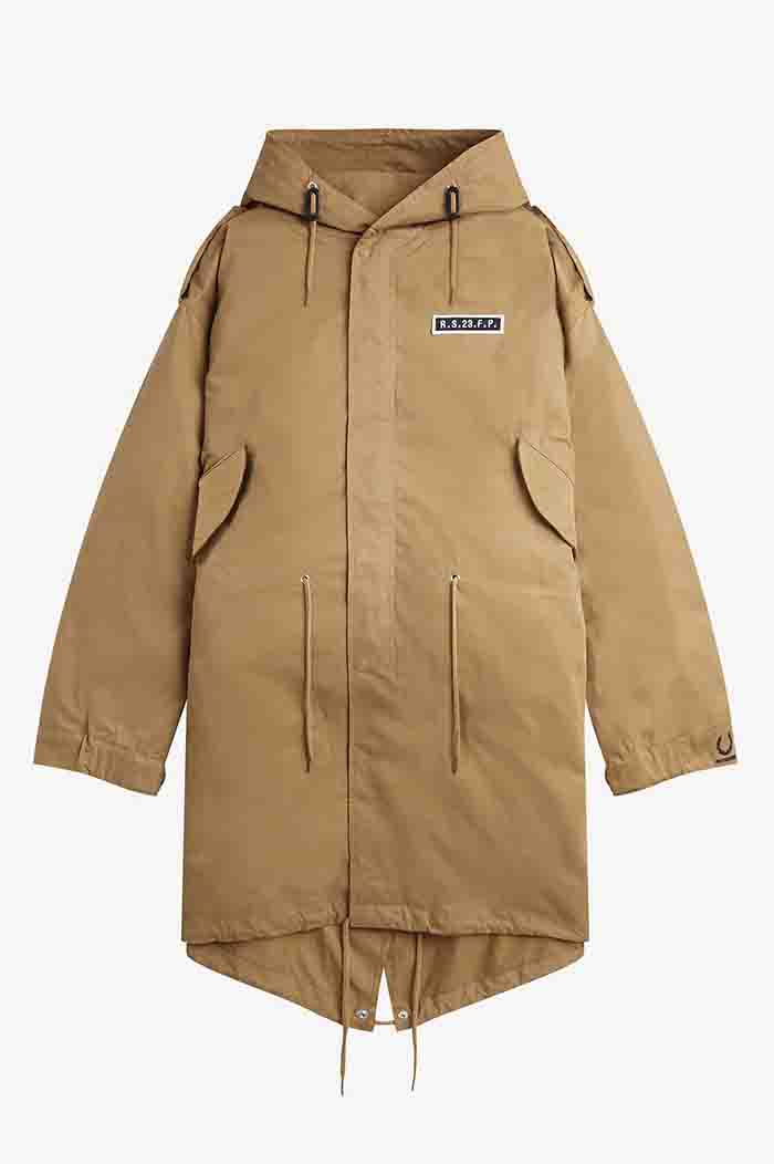 カラー/ベージュ | FRED PERRY JAPAN | フレッドペリー日本公式