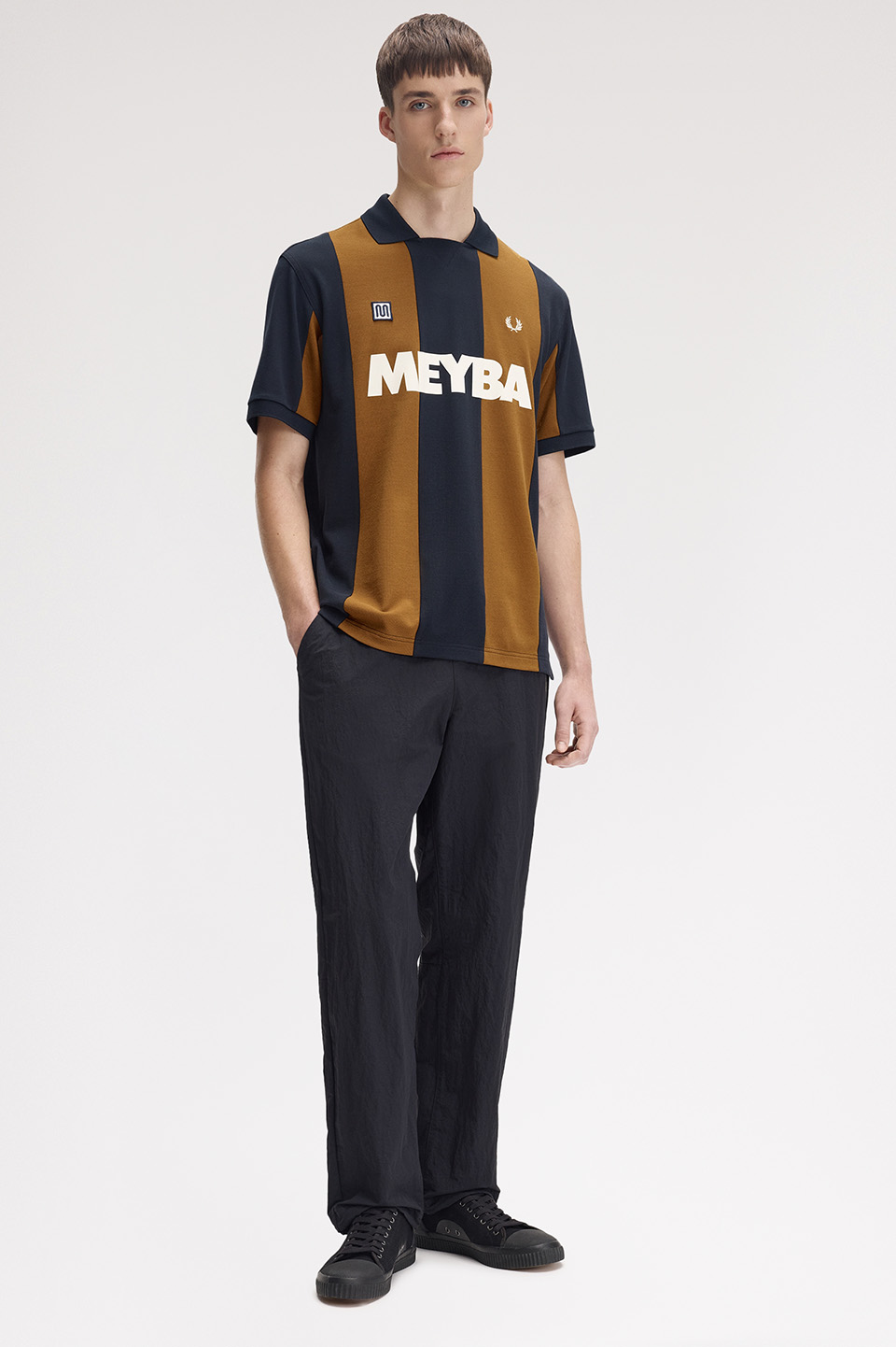 モデル:H188 B91 W76 着用サイズ:M