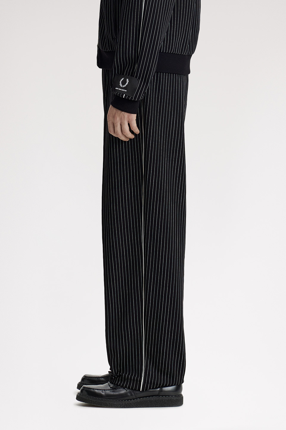 Kris Van Assche Pinstripe Track Pants(S 102：BLACK): | FRED PERRY